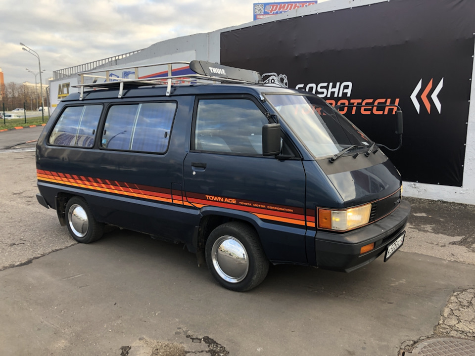 Toyota ace. Toyota Town Ace 1984. Toyota Town Ace 1980. Toyota Town Ace 1990 stance. Toyota Town Ace 1984 stance.