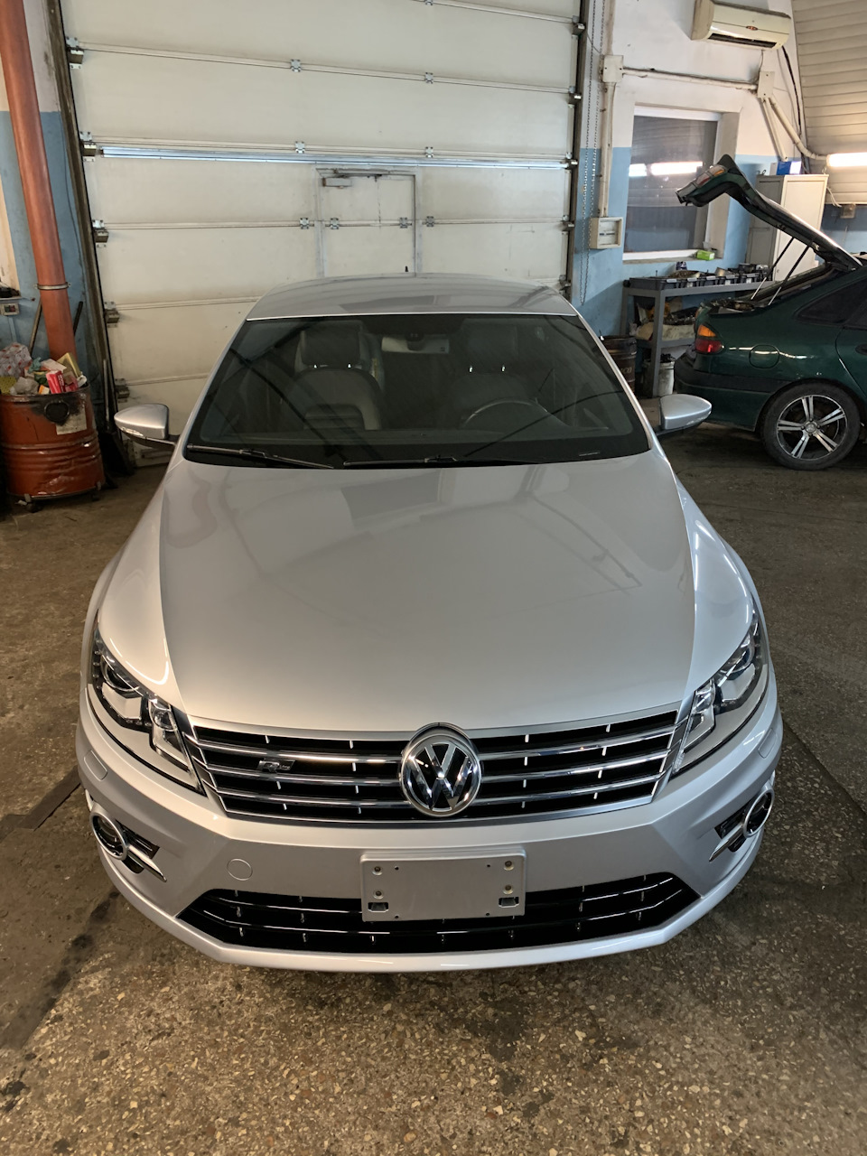 Квадратный номер и OEM рамка (000071800B041) — Volkswagen Passat CC, 2 л,  2014 года | аксессуары | DRIVE2