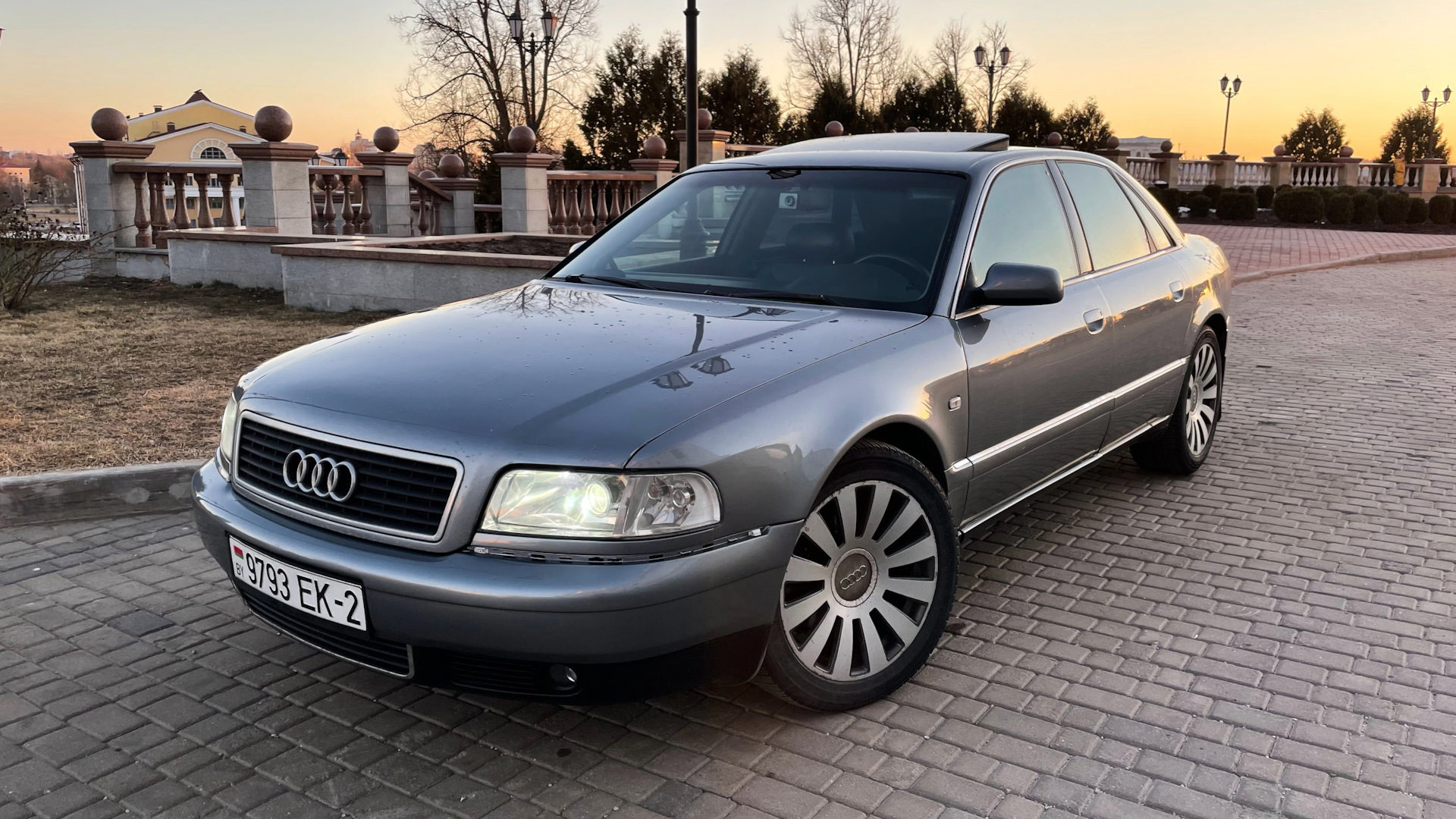 Audi A8 (D2) 3.7 бензиновый 1999 | D2 Рестайлинг на DRIVE2