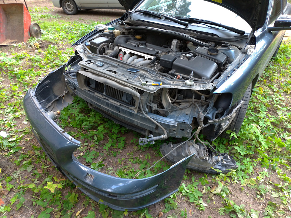 Как снять фару на вольво s60 Не горит правая фара. - Volvo S60 (1G), 2,4 л, 2006 года поломка DRIVE2