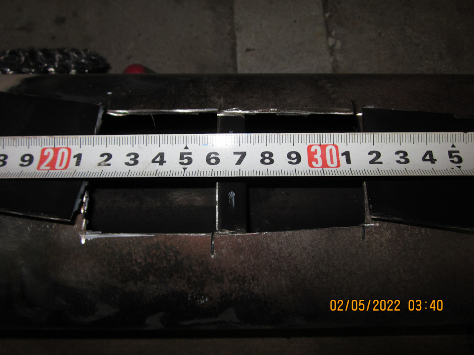 Расстояние до одной перегородки резонатора — Lada Vesta SW (1G)