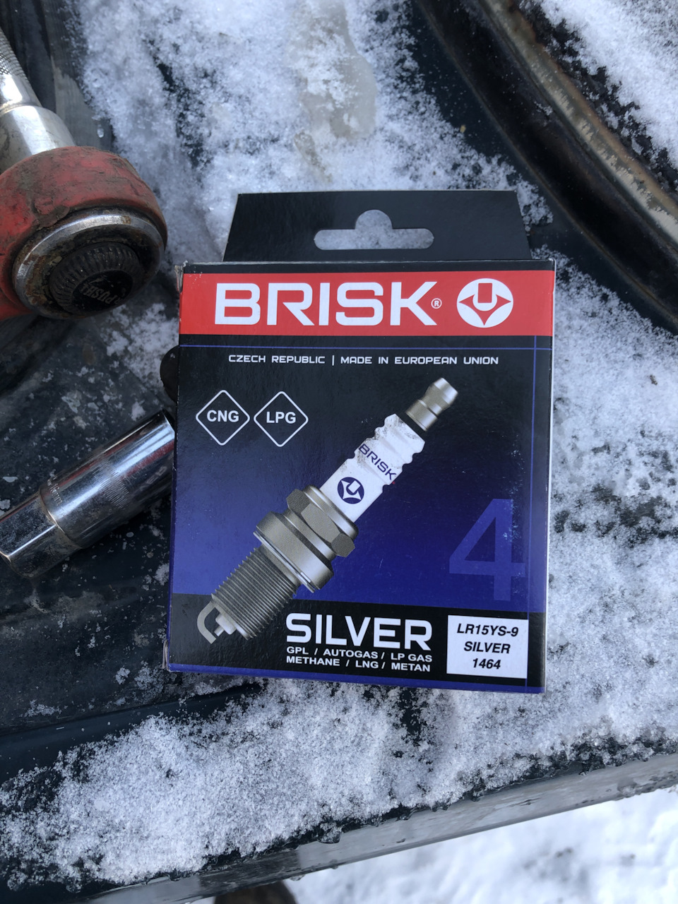 LR15YS9 Свечи SILVER ВАЗ 21082-15инж., Калина, Гранта 8кл. BRISK ...