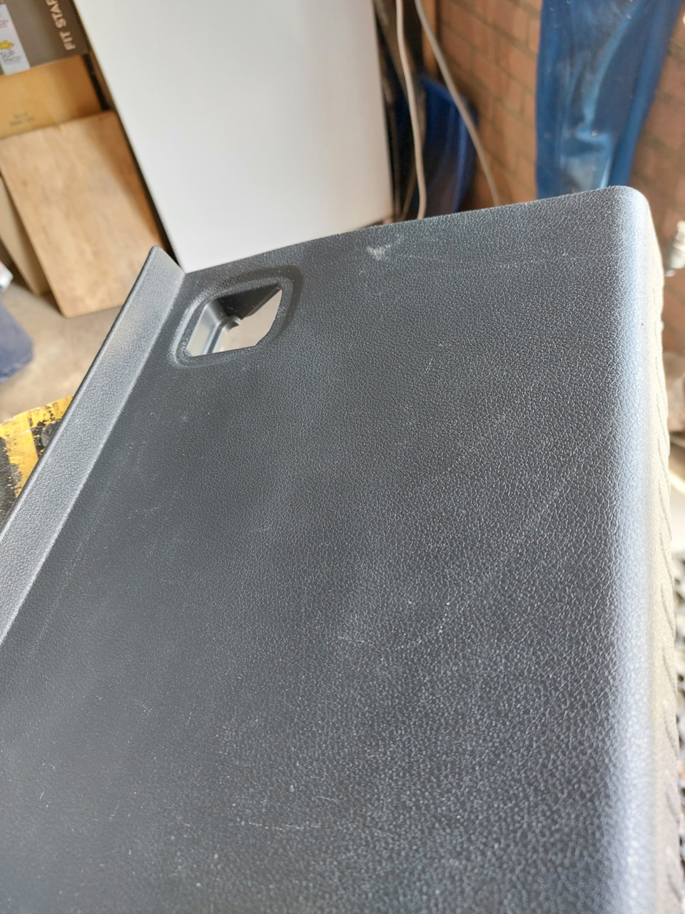 Убираем царапины с пластика — Peugeot RCZ, 1,6 л, 2012 года | своими ...