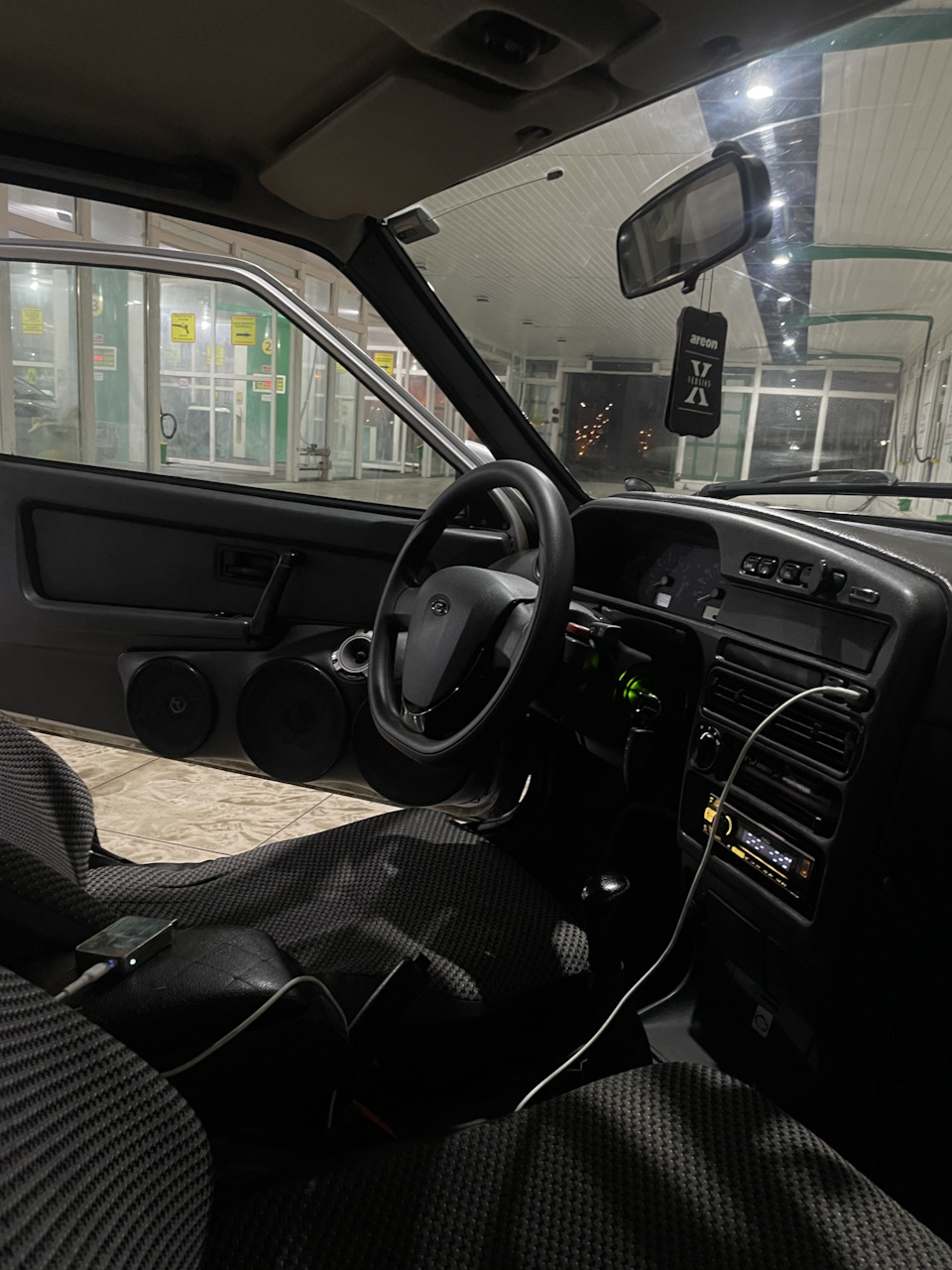 Руль в стиле Приора 2 — Lada 2113, 1,6 л, 2008 года | другое | DRIVE2