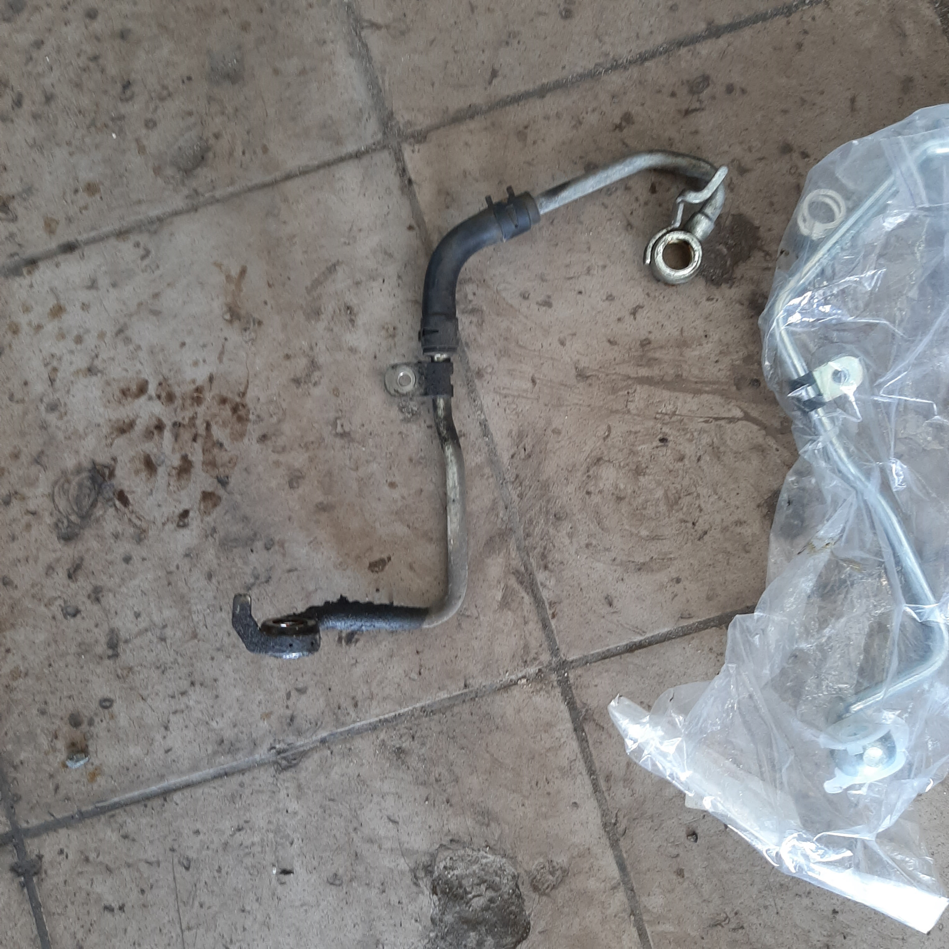 5. Шланг гура камри 40 3. Трубка vvti. Трубка vvti. Трубка vvti лексус рх 350.