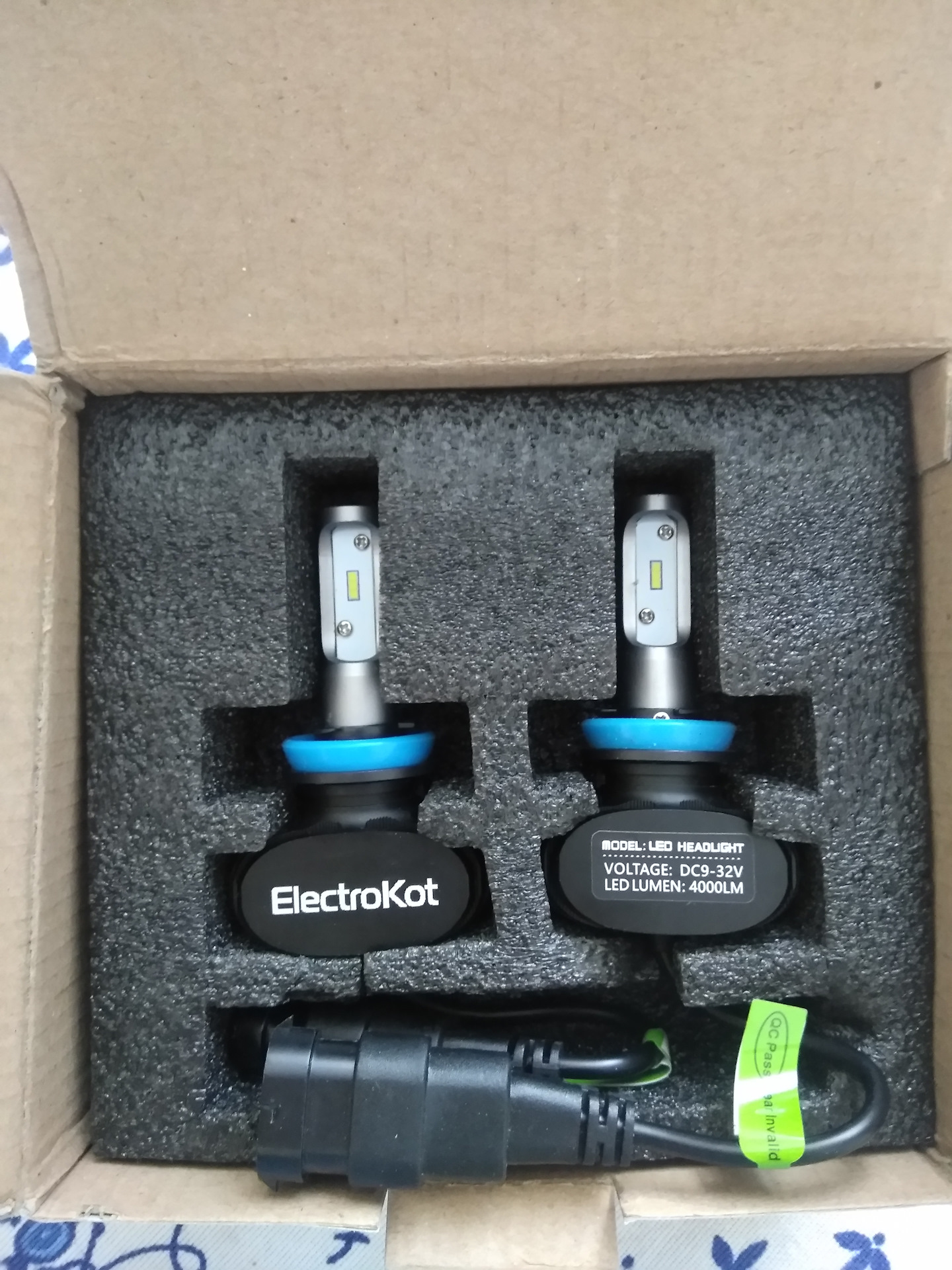 Accesstyle vr32v02mw. Led Headlight dc9-32v 4000lm коробка. Led Headlight Voltage dc9-32v 4000lm. Model led Headlight Voltage dc9-32v led Lumen 4000lm. Model led Headlight Voltage dc9-32v led Lumen 4000lm QC Pass.