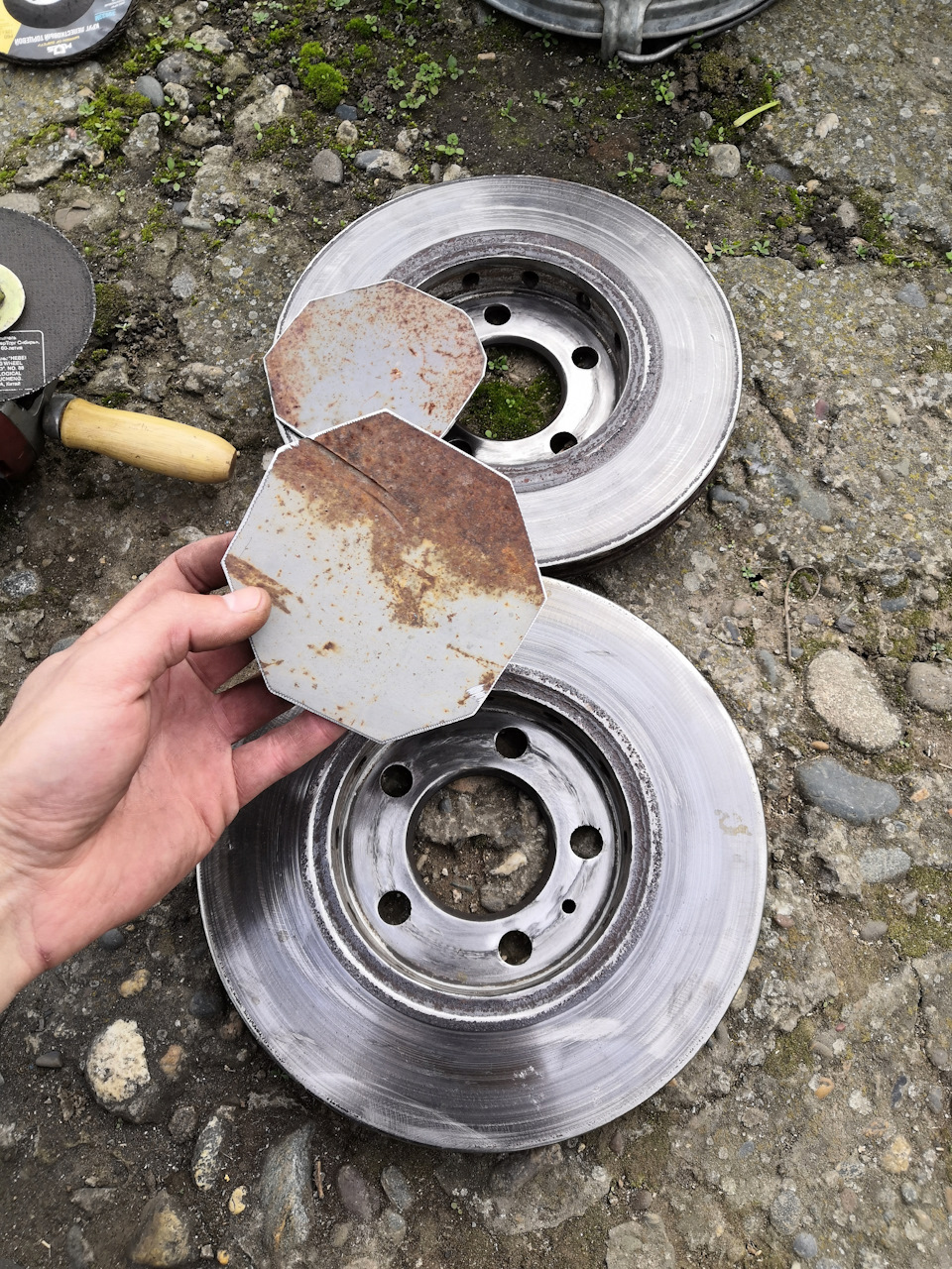 Блины для штанги из бетона своими руками