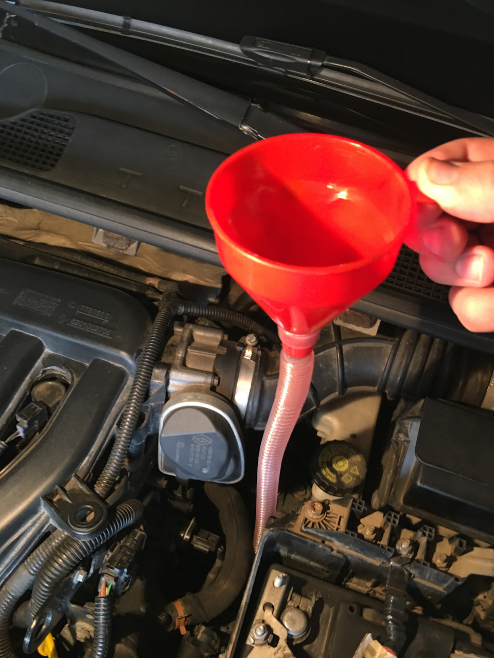 Частичная замена масла в акпп. — Renault Megane III, 1,6 л, 2010 года ...