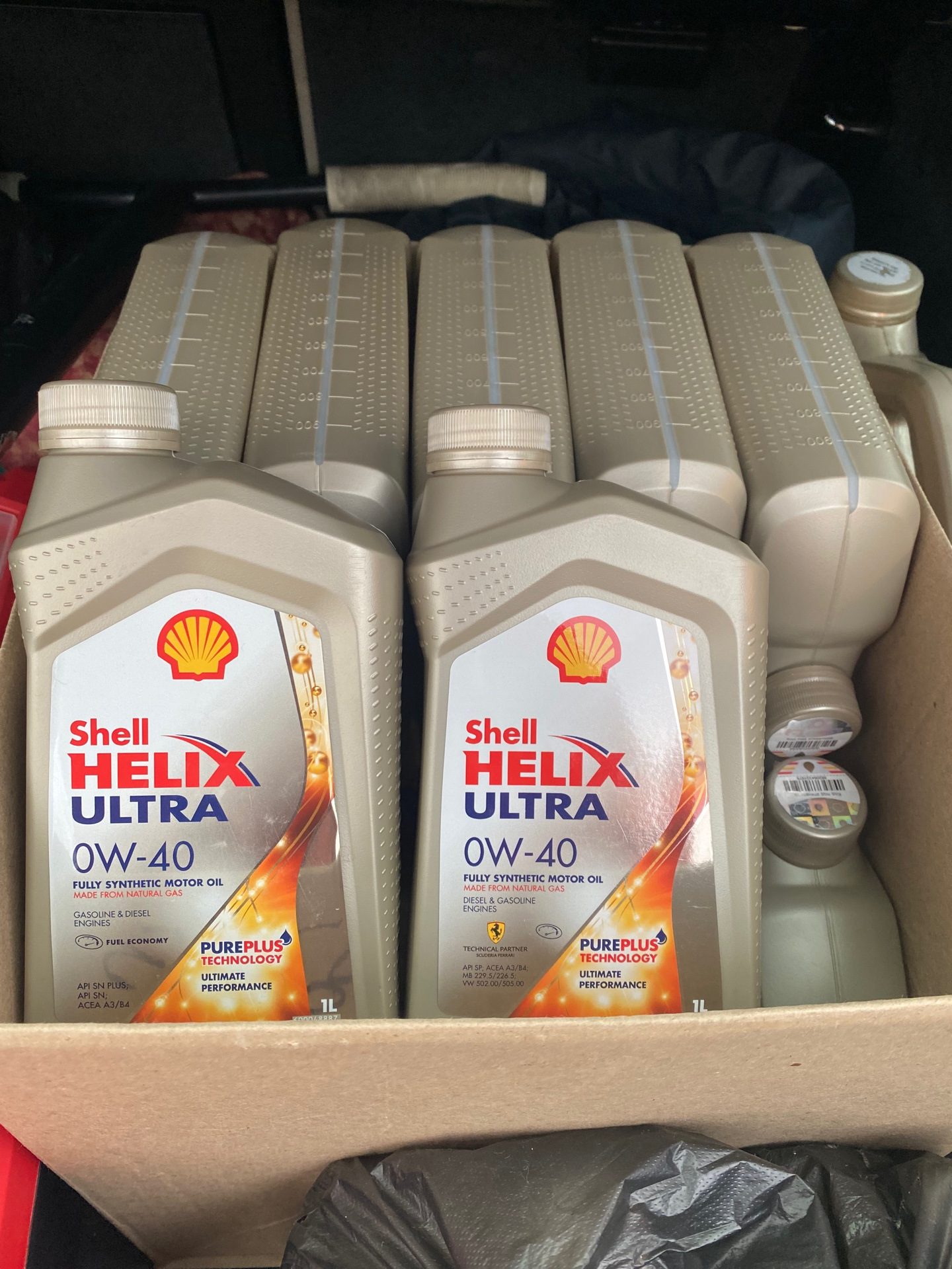Shell 0w40.