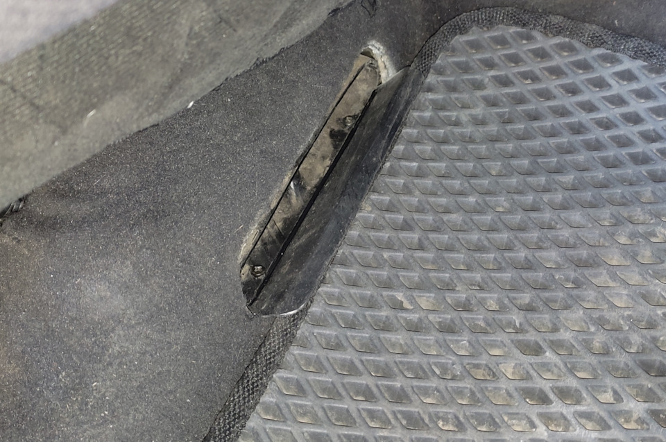 Доработка обдува ног задних пассажиров — Opel Astra H GTC, 1,6 л, 2008 ...