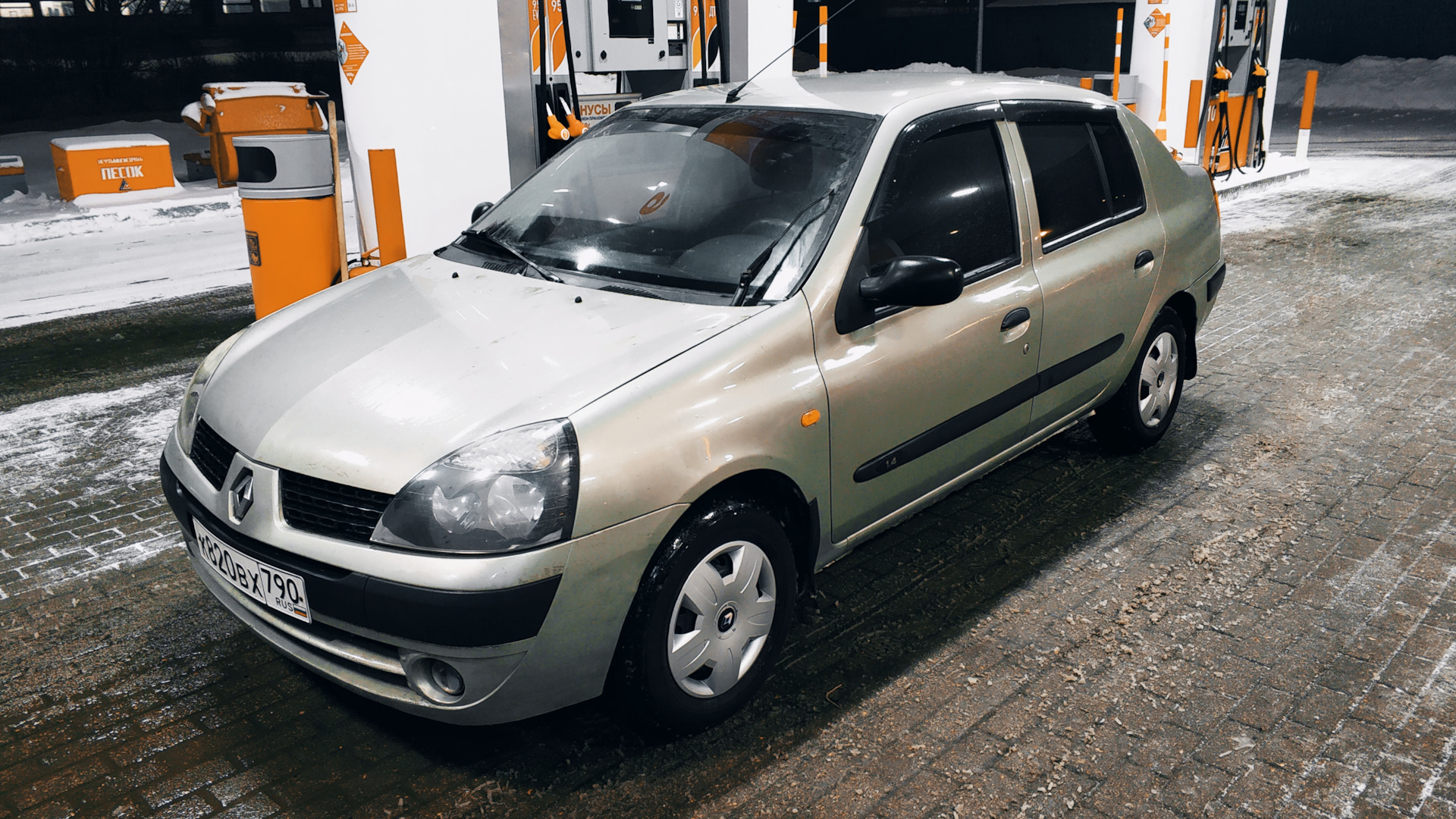 Renault Symbol 1.4 бензиновый 2003 | Pistachio на DRIVE2