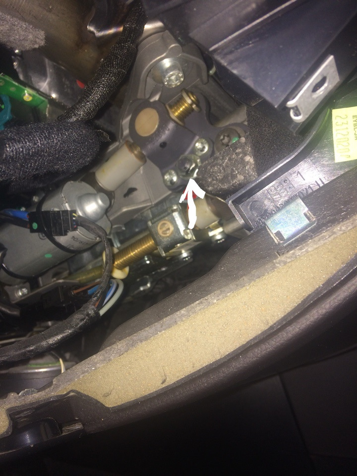 Рулевая колонка, скрипит как потертое седло… — BMW 5 series (E60), 3 л ...