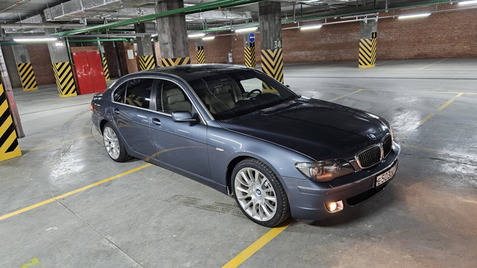 Фото в бортжурнале BMW 7 series (E65/E66)