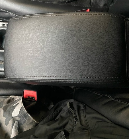 Чехол на тряпочный подлокотник — Skoda Octavia A5 Mk2, 1,6 л, 2013 года ...