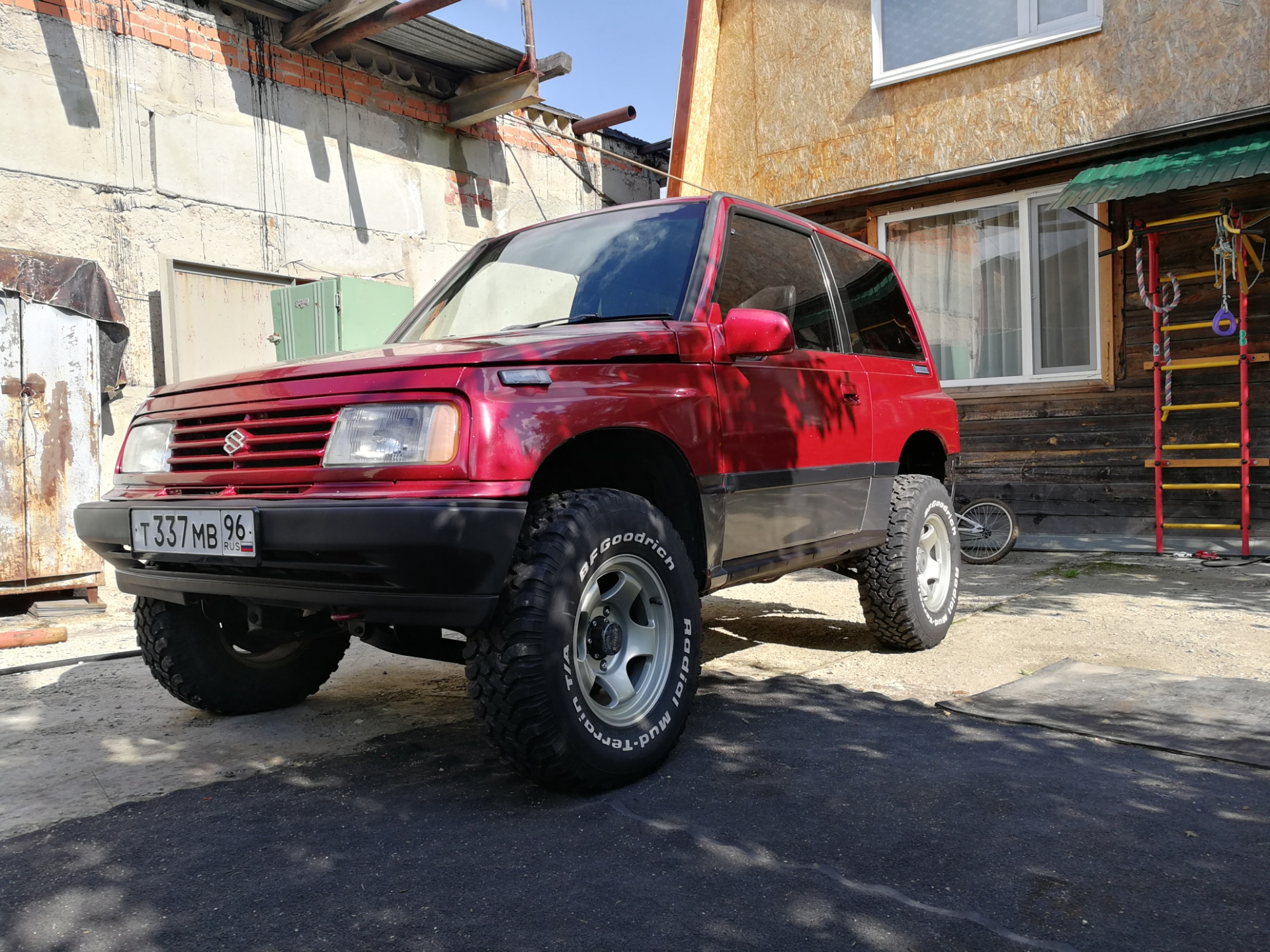 Suzuki escudo лифт подвески
