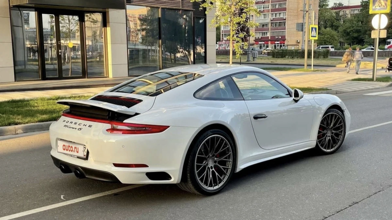 Porsche 911 VII 991 Рестайлинг Carrera 4s