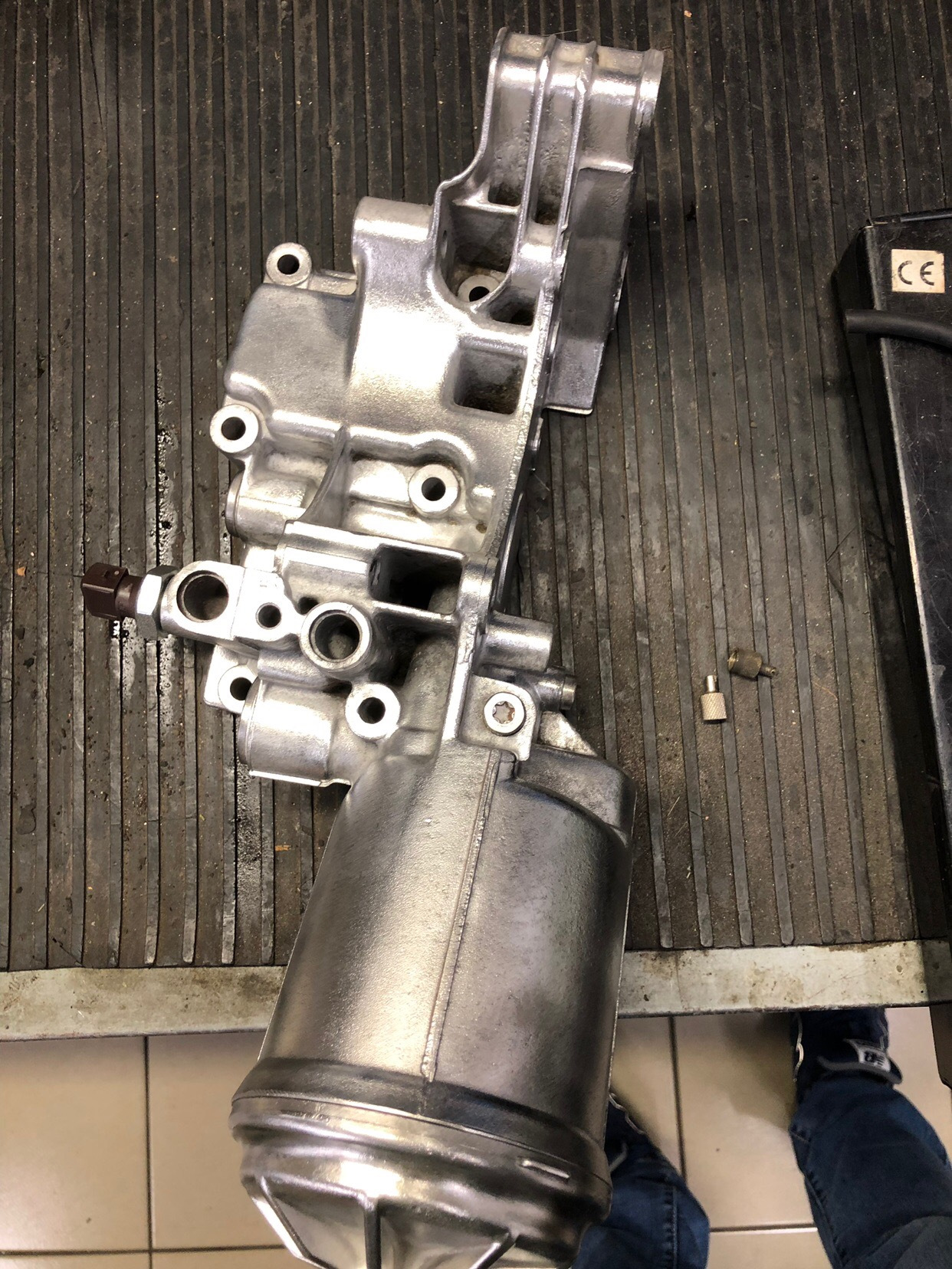 масляный стакан бмв 750. масляный стакан м50в25. масляный стакан м52ту. масляный стакан бмв е83. масляный стакан бмв е83.