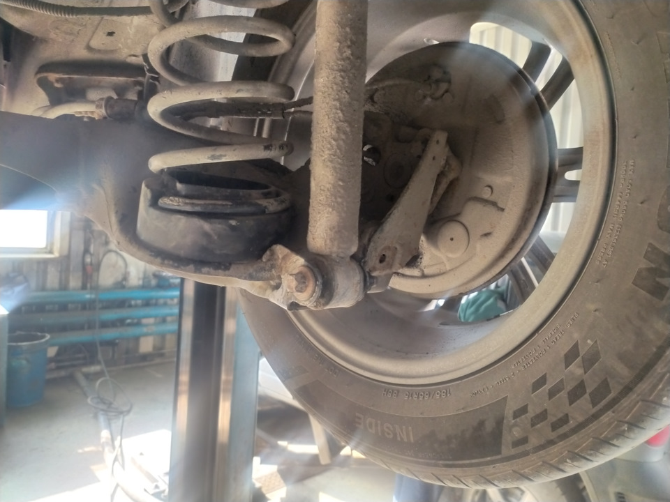 Проставки под задание пружины — Opel Corsa D, 1,4 л, 2010 года | тюнинг ...
