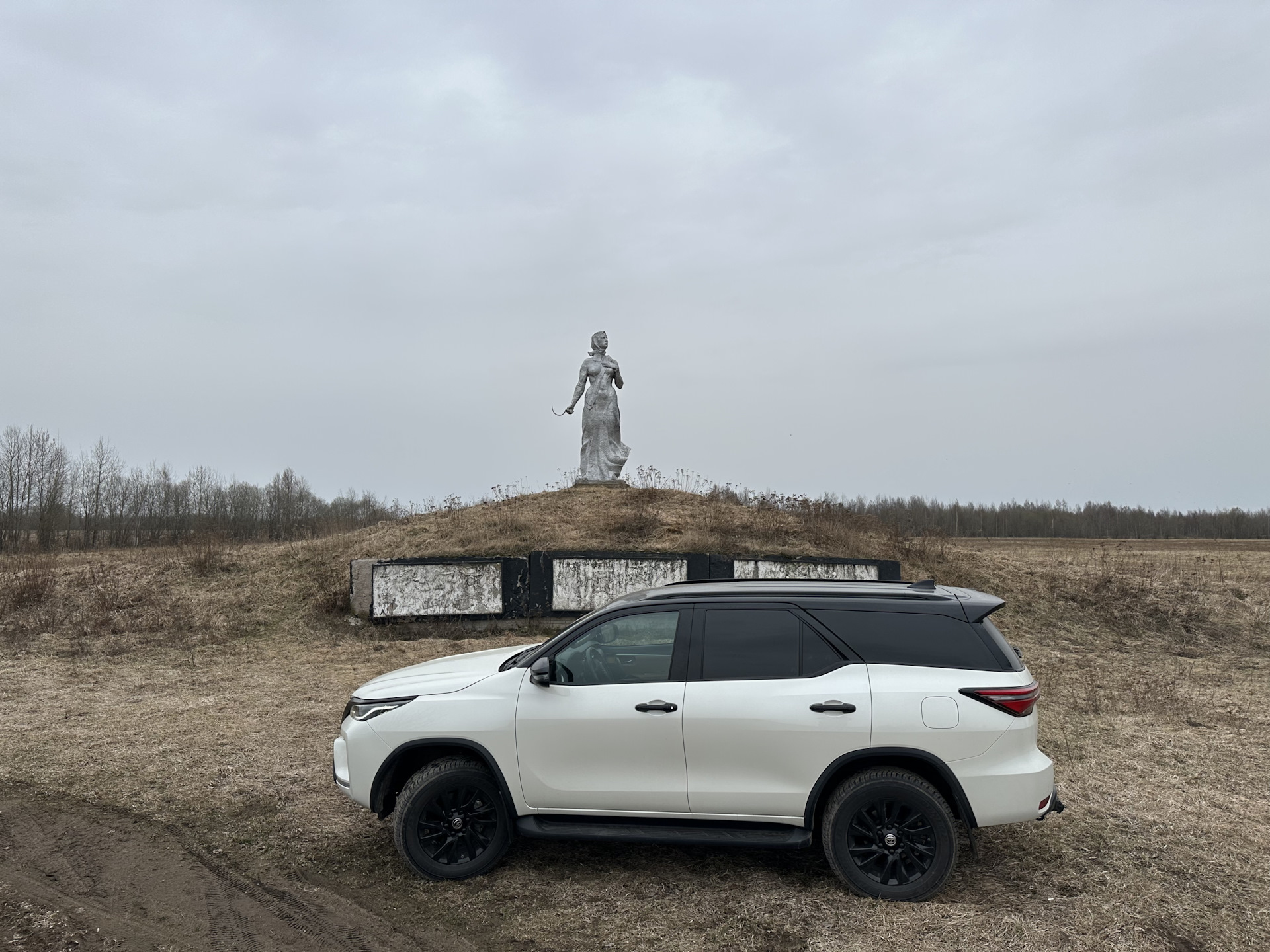 Исследование Гдовского района Псковской губернии. Часть первая. — Toyota  Fortuner (2G), 4 л, 2022 года | покатушки | DRIVE2