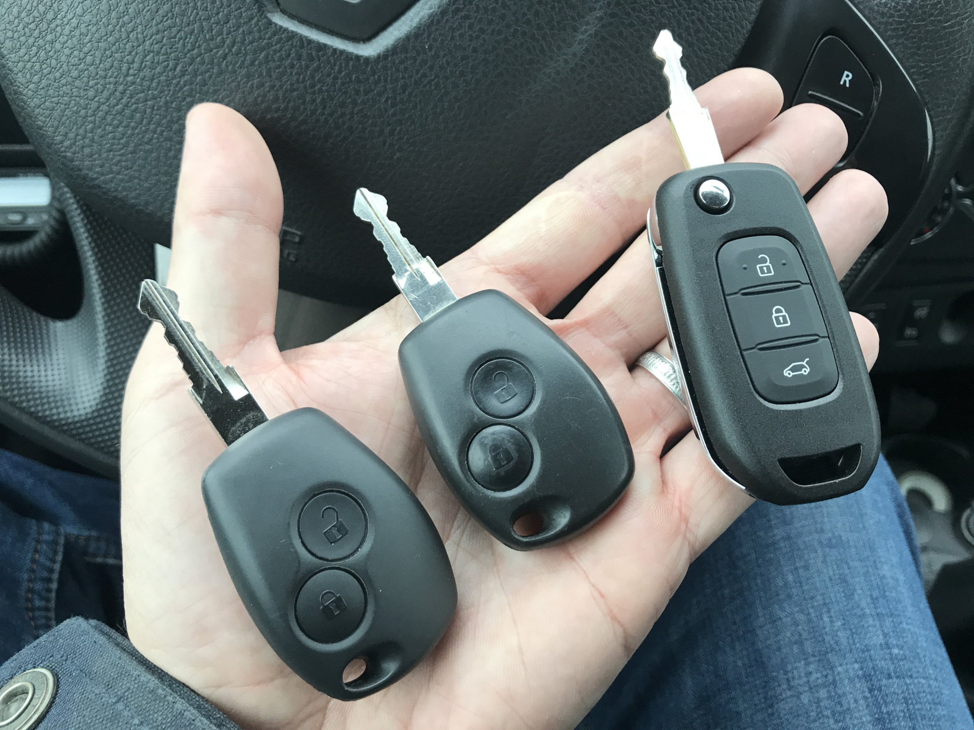 Ts keys. Складной ключ для Renault Duster.