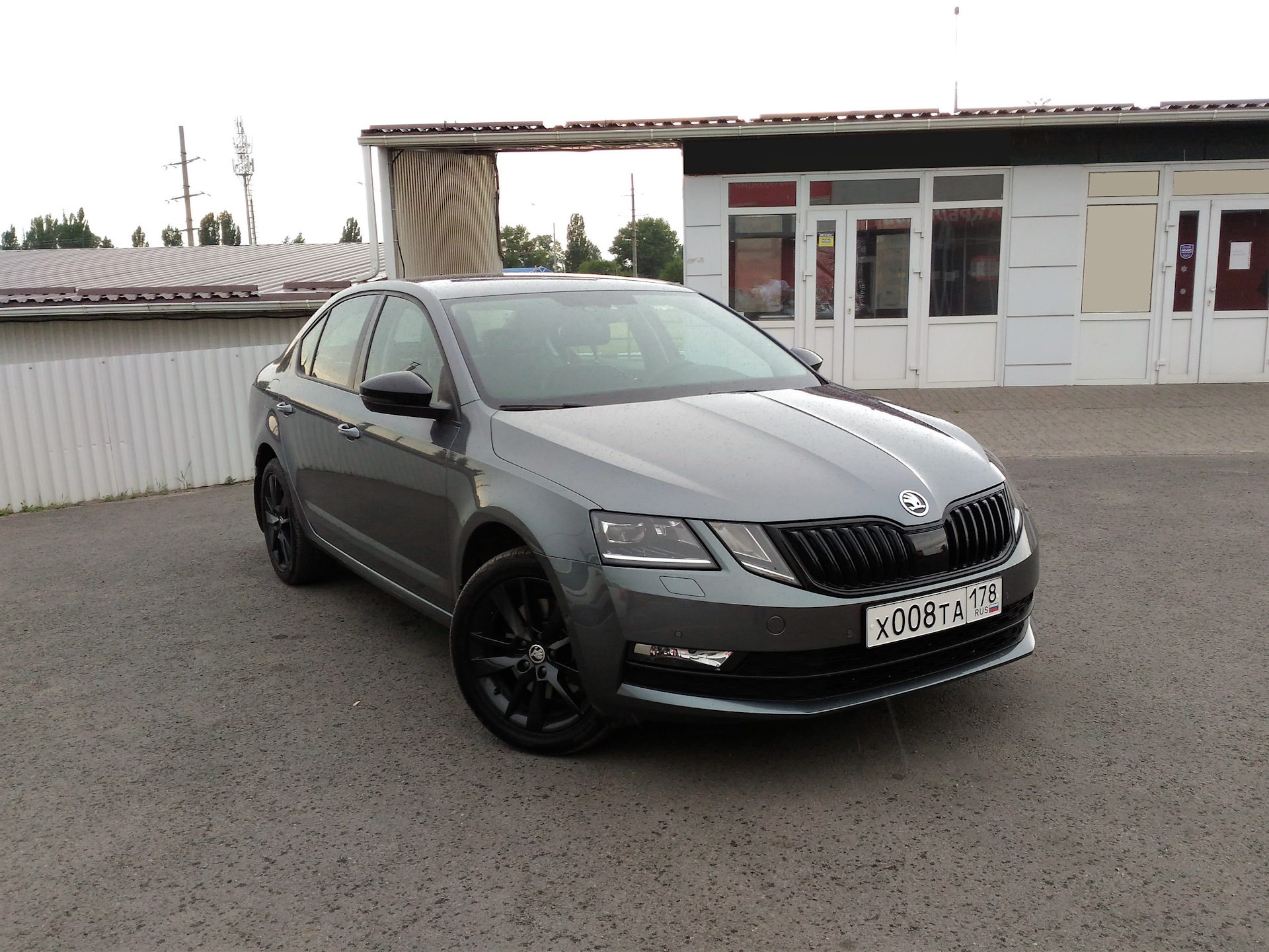 Skoda Octavia Black Edition 2017