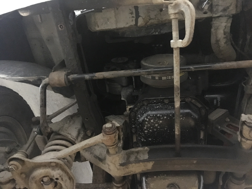 Передний стабилизатор с 31105 — ГАЗ 2407, 2,4 л, 1985 года | тюнинг ...