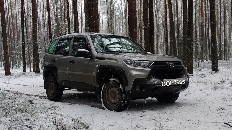 Роснефть 10W40 и фильтр Mahle 384A — Lada Niva Travel, 1,6 л, 2021 года ...