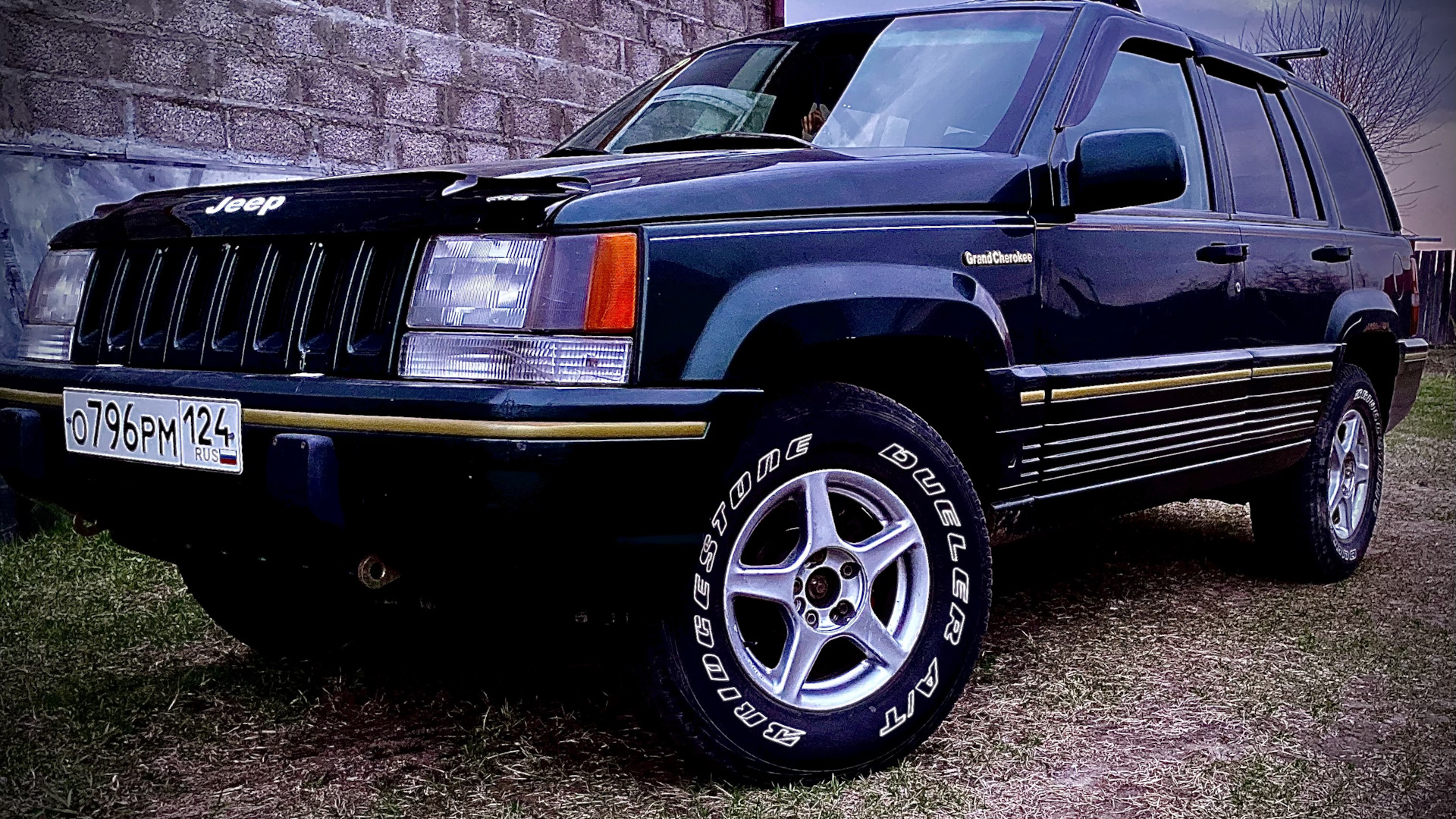 Jeep Grand Cherokee (ZJ) 4.0 бензиновый 1993 | Один из первых. на DRIVE2