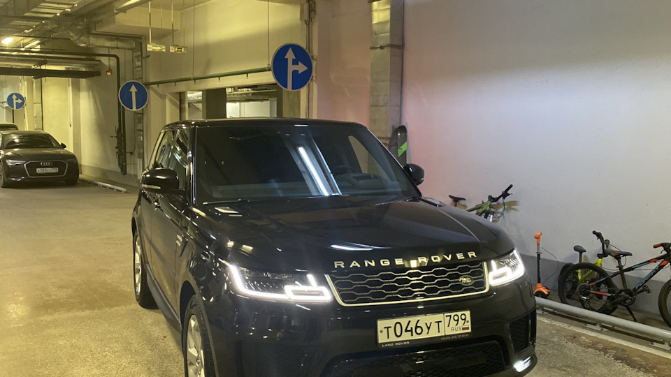 Land Rover Range Rover Sport i6 360 сил.