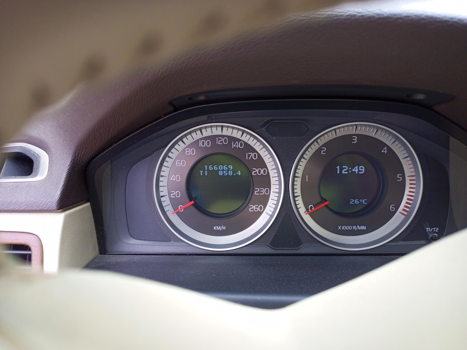 Левый привод (36011292) замена шрусов 26.06.23 (166069) — Volvo