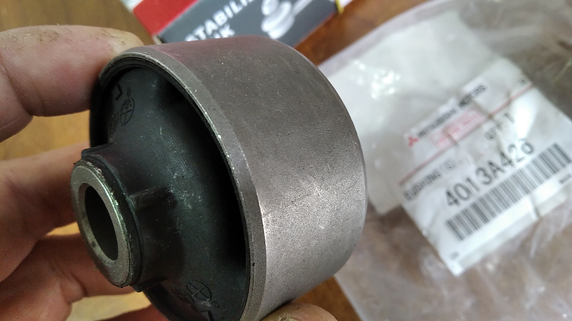 Mr403441 mitsubishi сайлентблок. Артикул сайлентблок рычага передний задний лансер 10. Задние сайлентблоки передних рычагов лансер 10. Задние сайлентблоки передних рычагов лансер 10. Задние сайлентблоки передних рычагов лансер 10.