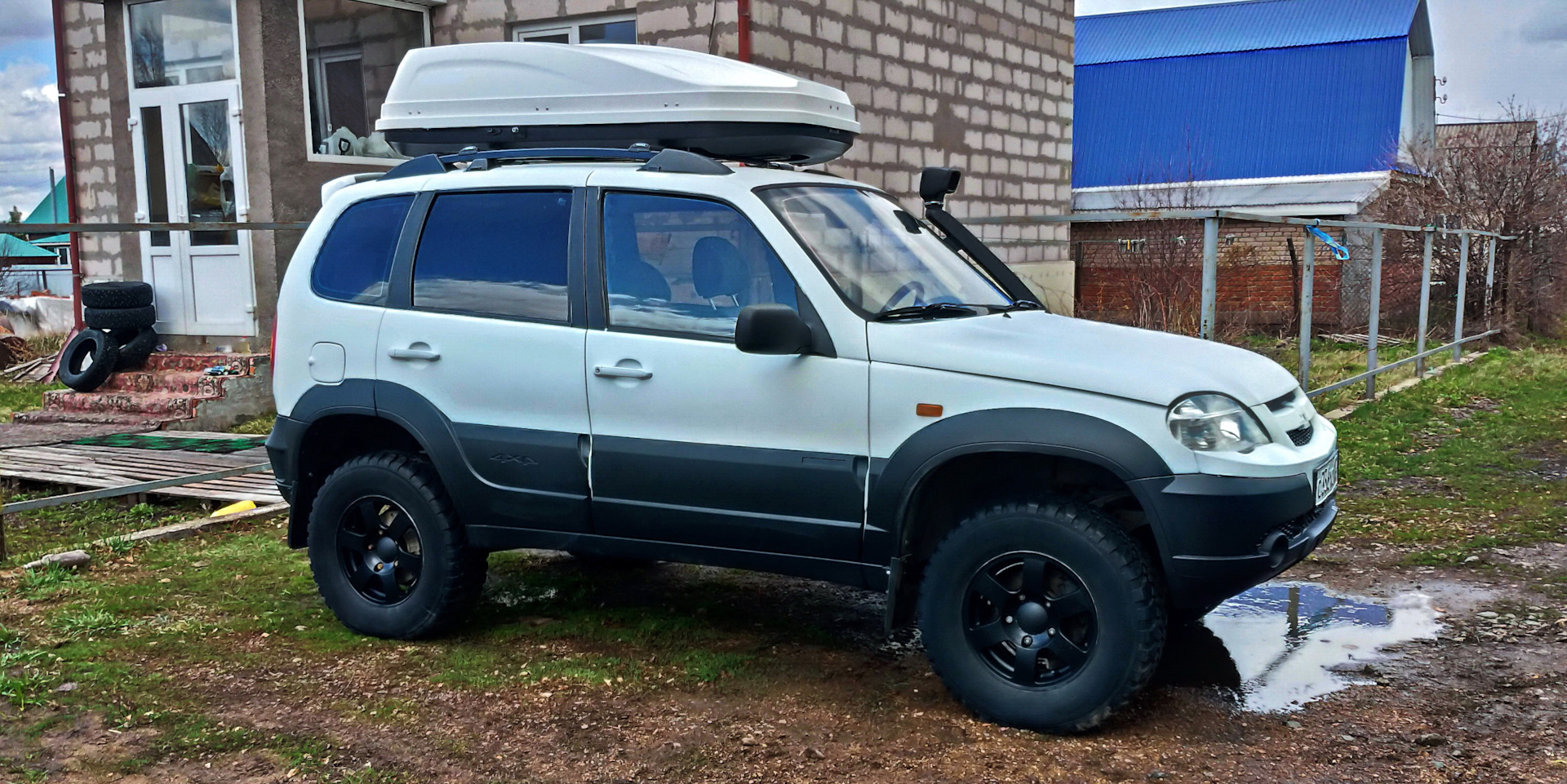 Прибавили в объеме — багажник на крышу — Chevrolet Niva, 1,7 л, 2003 года |  аксессуары | DRIVE2