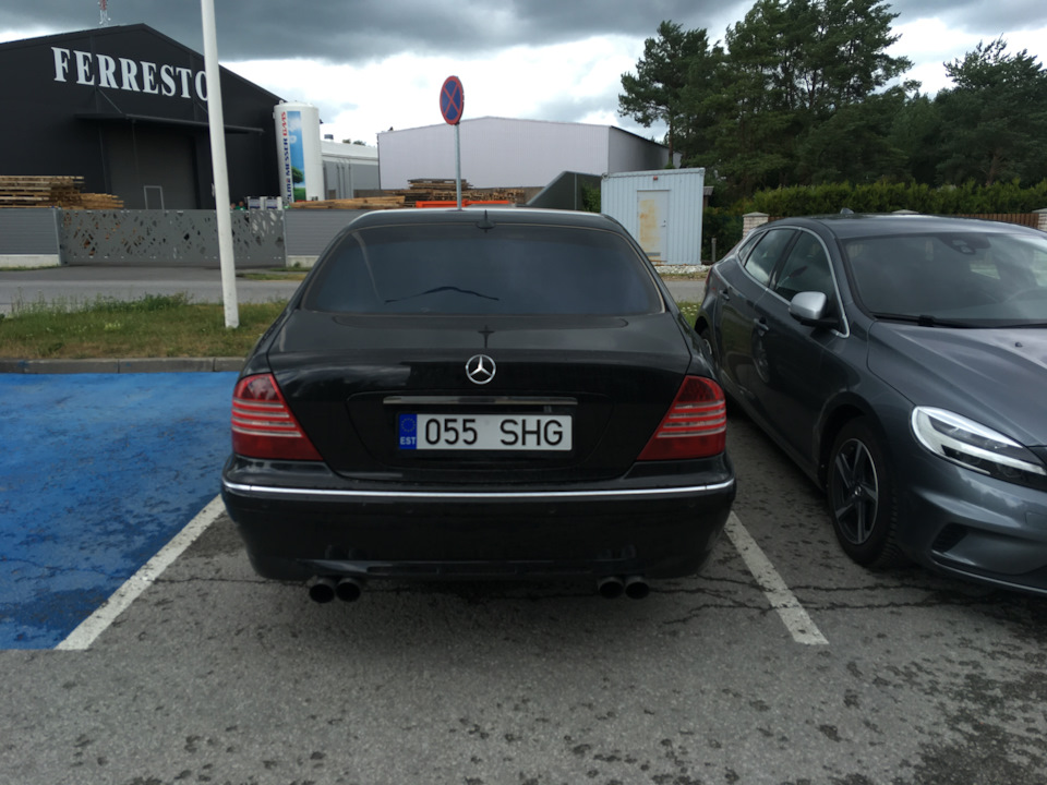 Фото в бортжурнале Mercedes-Benz S-Class (W220)