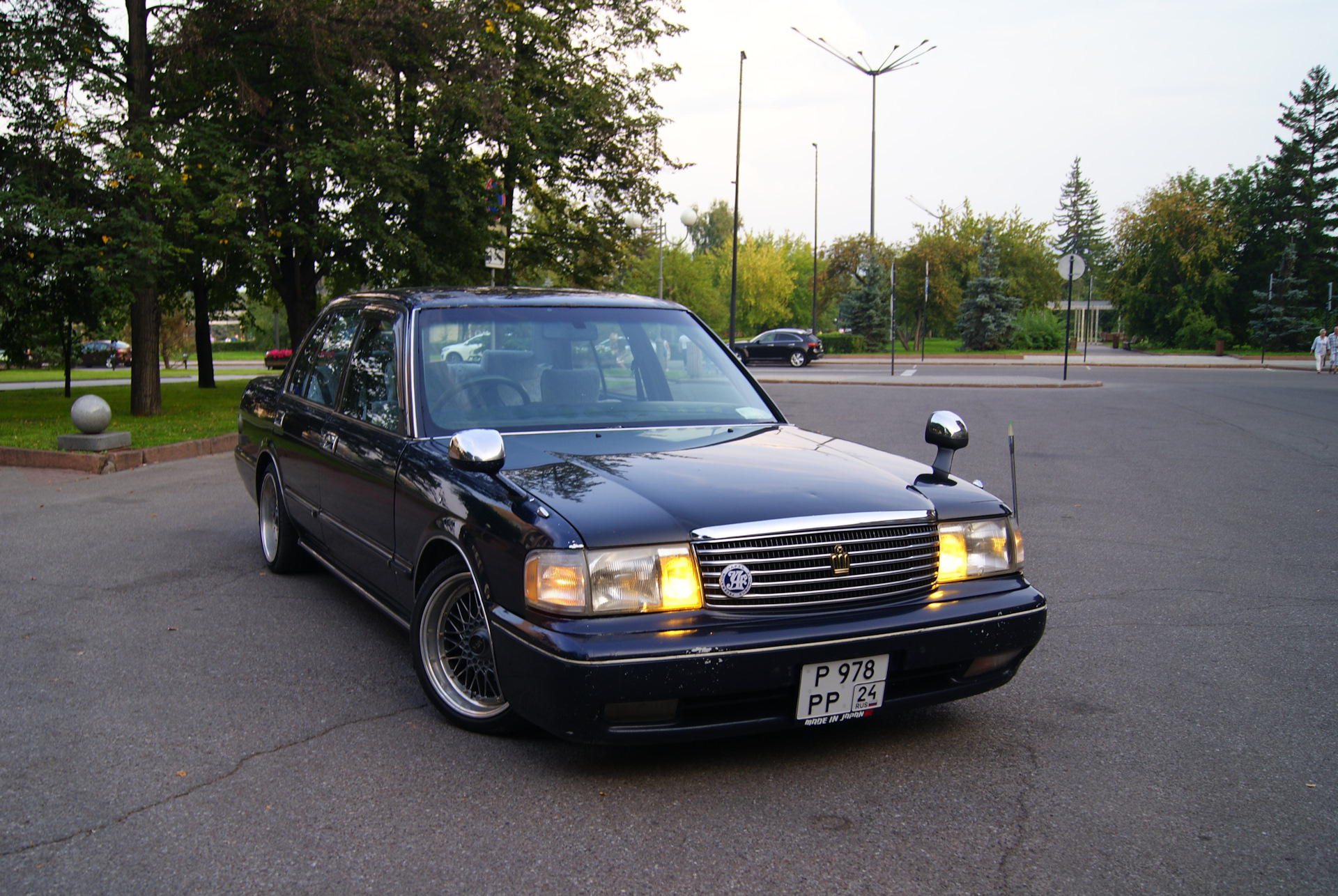 Toyota Crown 90