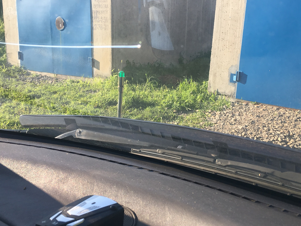 Установка габаритной антенны — Mitsubishi Delica (L400), 2,8 л, 1999 ...