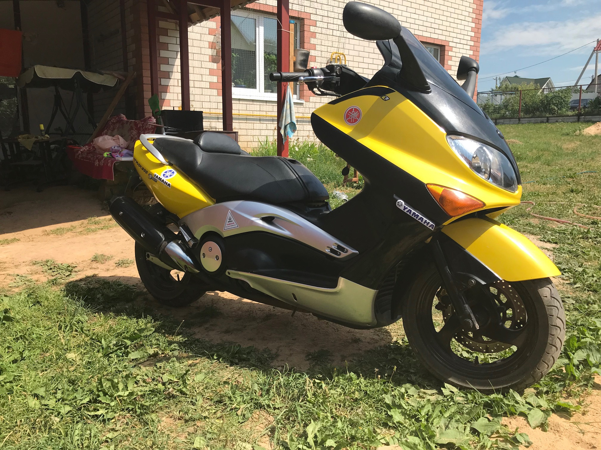 Max 500. T Max 500 2001. Ямаха Муха. Ямаха т-Макс 500 купить. Yamaha TMAX 500 2001 тюнинг.