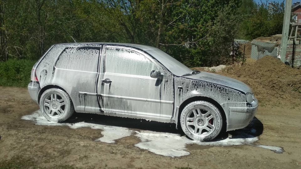 Потеют фары + подключение штатных ПТФ и установка ксенона — Volkswagen ...