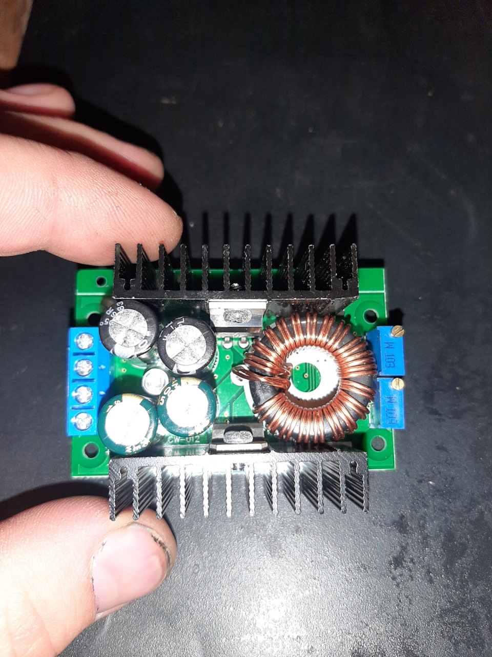 Бюджетный унив. зарядник своими руками. — DRIVE2