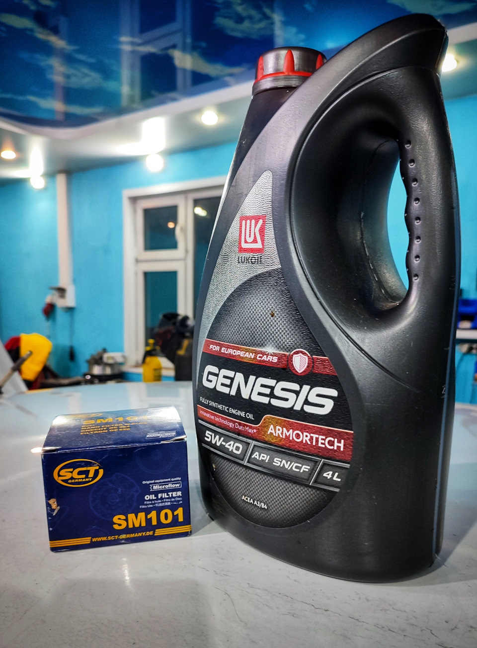 Ну и по классике-Армортек, синтетика — Lada Приора хэтчбек. Запчасти на фото: APISNCF, SM101