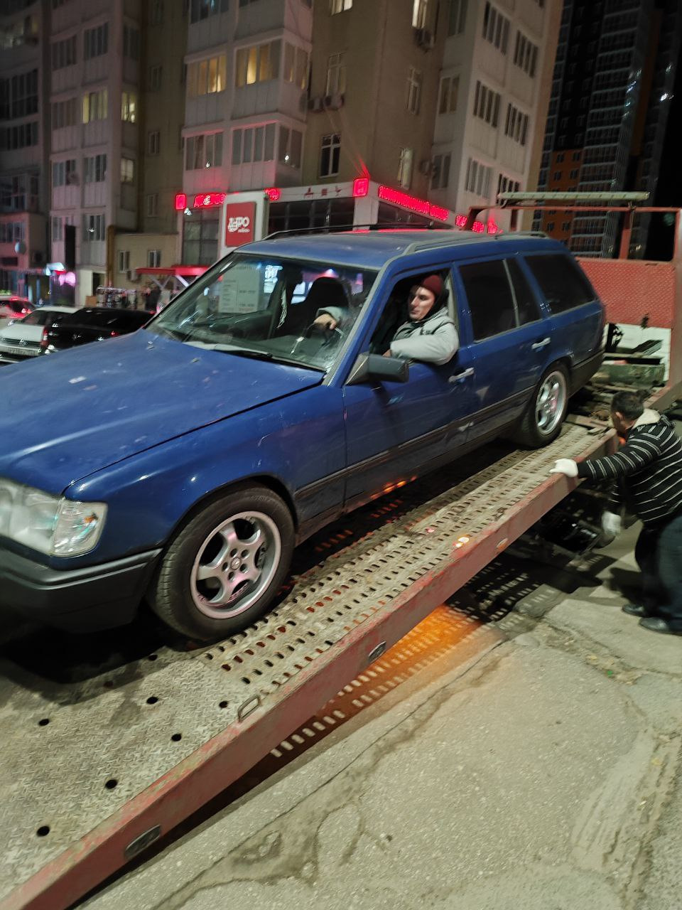 История автомобиля, особенности, история покупки — Mercedes-Benz E-class  Estate (S124), 2 л, 1989 года | рейтинг и продвижение | DRIVE2