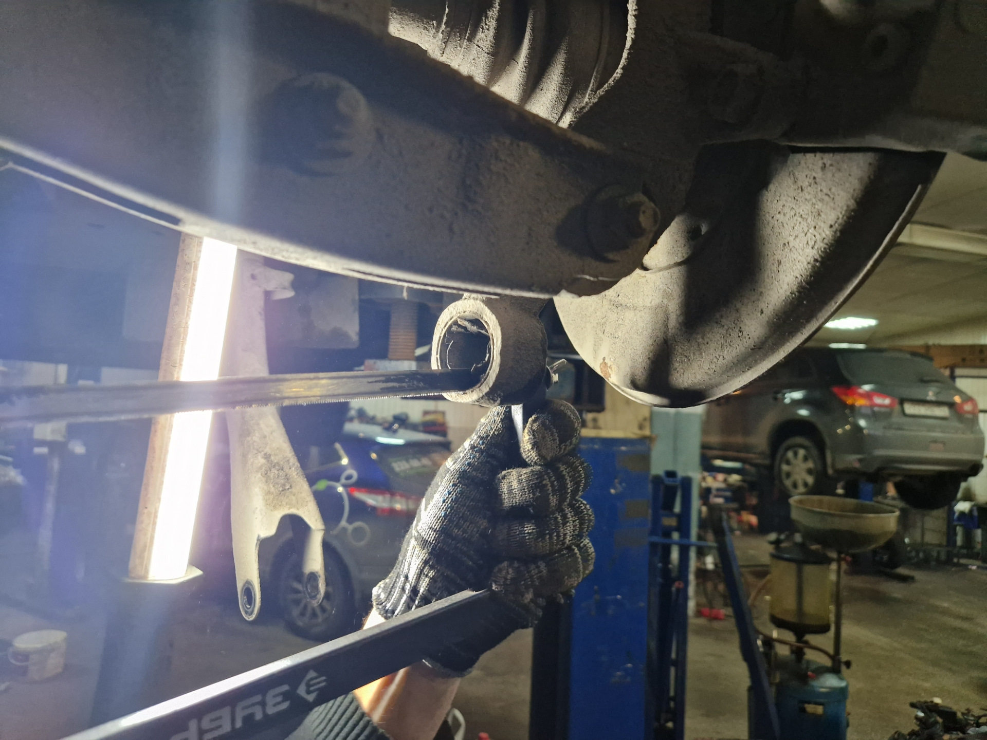 Стук задней подвески/люфт штока амморта. Пробуем разобраться — Subaru ...