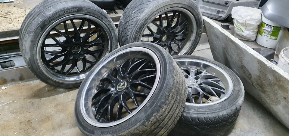 Weds kranze r18 5 114. Диски с полкой r15 4х98 woltech racing. 469 стиль bmw алюмохром. Диски barracuda r19. 3.