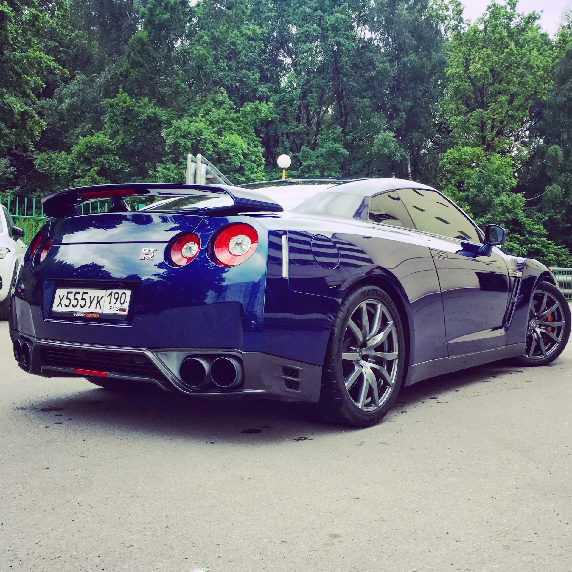 Nissan GTR r35 2013