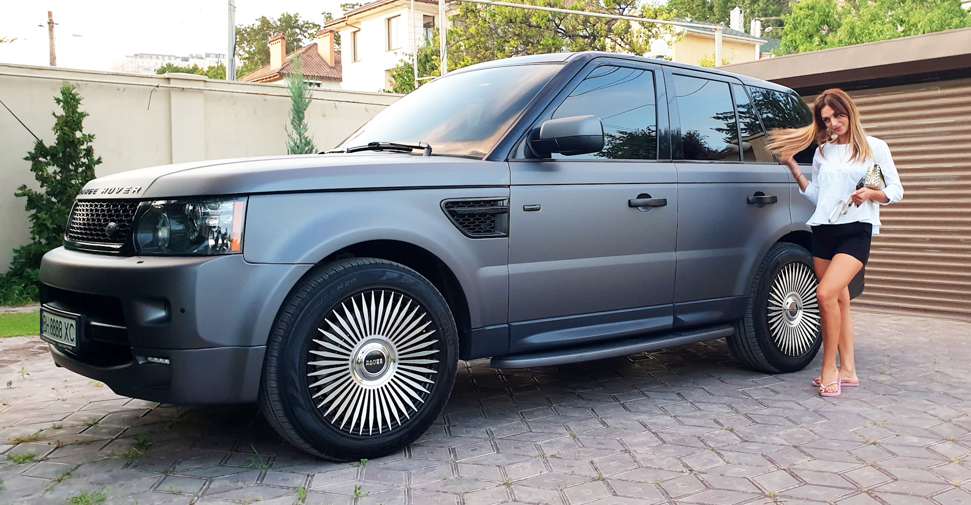 Кованные диски! История одного Range Rover. — Land Rover Range Rover Sport  (1G), 5 л, 2011 года | колёсные диски | DRIVE2