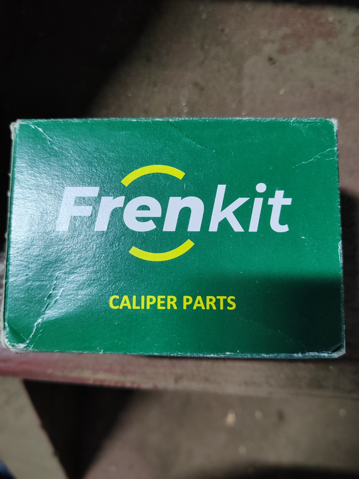 Установка ремкомплекта передних суппортов Frenkit — Hyundai Elantra (5G