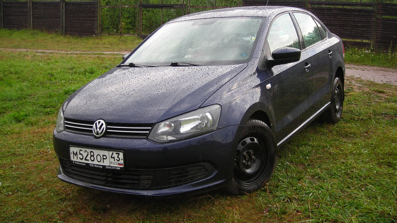 Volkswagen Polo Sedan 1.6 бензиновый 2013 | Вольцз на DRIVE2