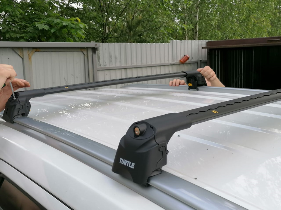 Собираются и крепятся дуги легко. — Mitsubishi Pajero Sport (3G)