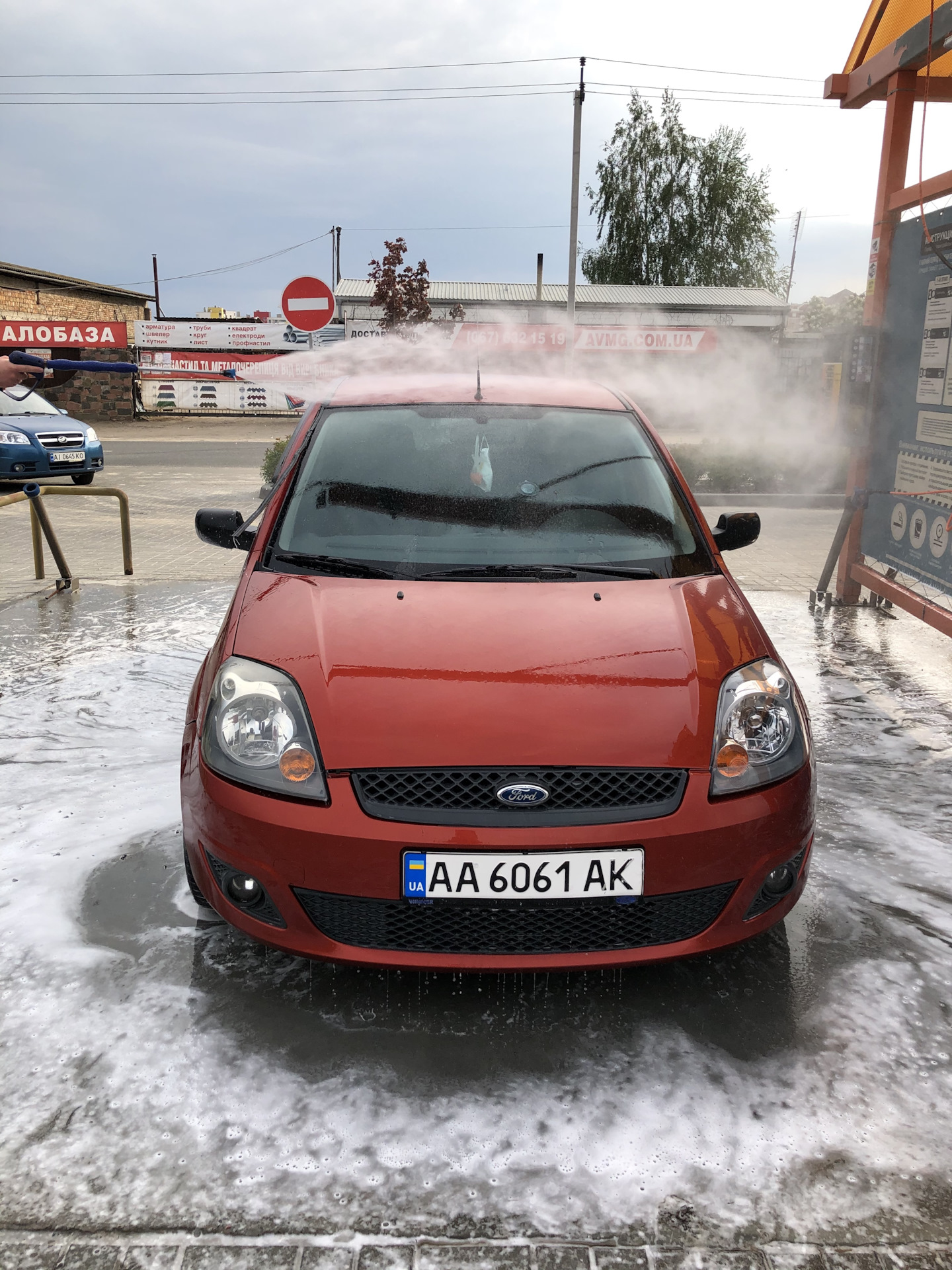 Потекла рулевая рейка — Ford Fiesta (Mk V), 1,4 л, 2008 года | другое |  DRIVE2