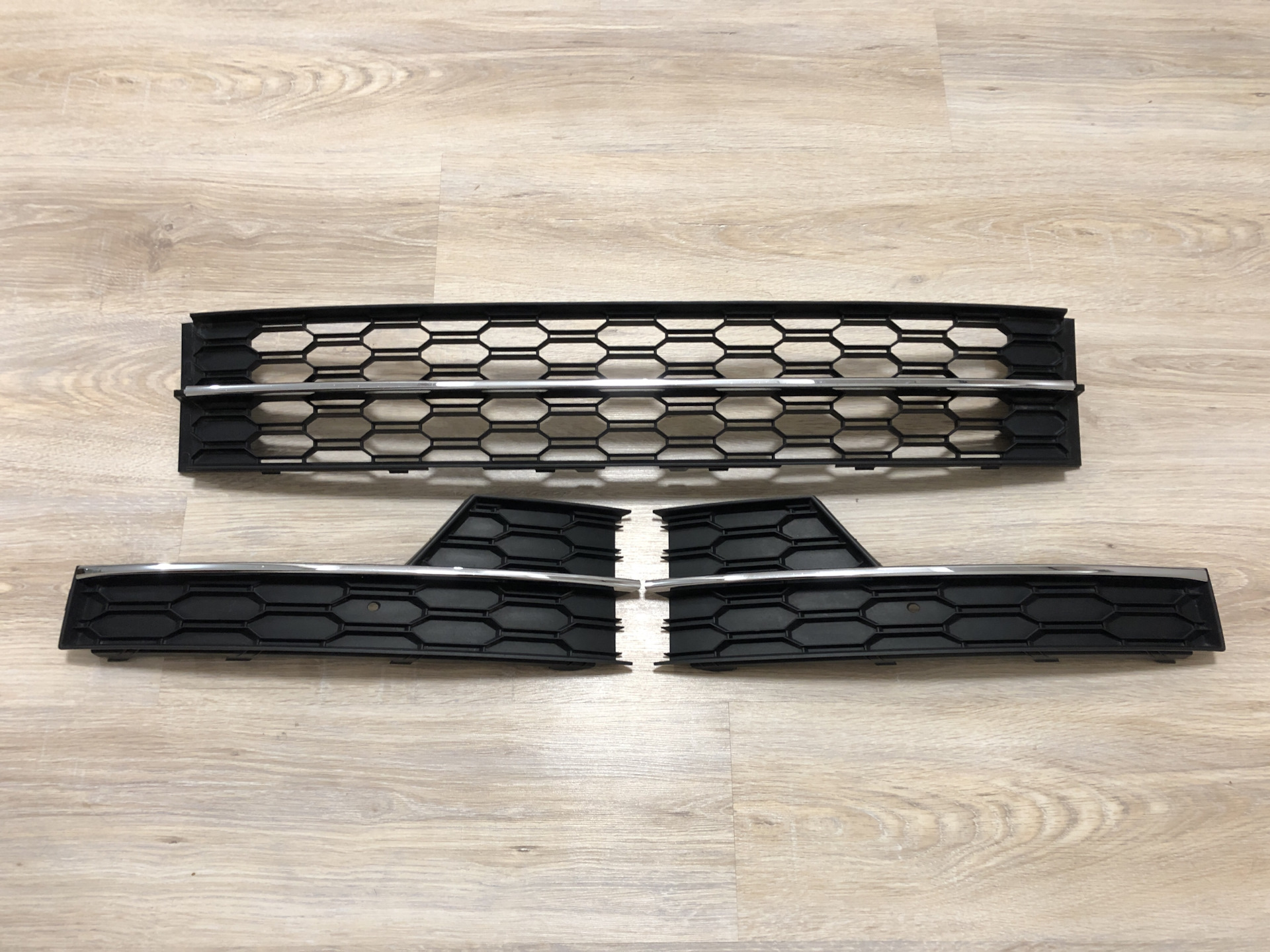 Решётка переднего бампера правая chevrolet aveo t300 tyg. Решетка 13. Gm 9694518 решетка. Решетки для конвекторов бриз. К13 решетка.