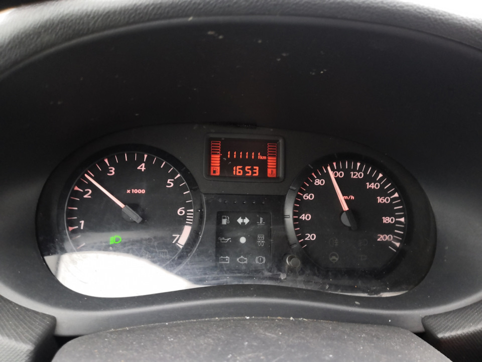 111111 — Lada Largus Фургон, 1,6 л, 2018 года | наблюдение | DRIVE2